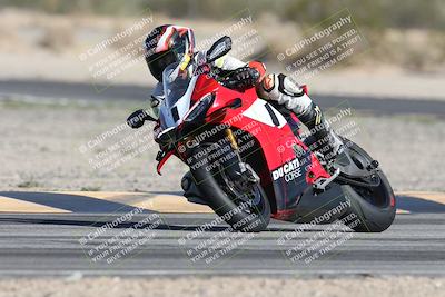 media/Oct-25-2025-Race Pace (Sat) [[47cce5476f]]/Verified/2-Turn 5 (950am)/